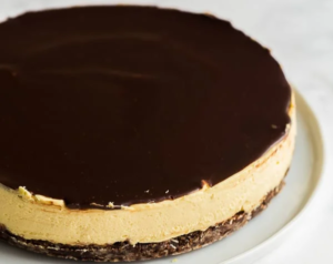 Nanaimo Bar Cheesecake - Delishifoods