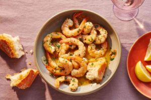 Garlic Butter Shrimp - Delishifoods