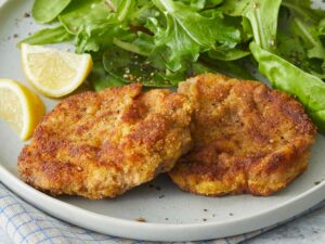 Wiener Schnitzel - Delishifoods